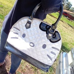 Hello kitty purse